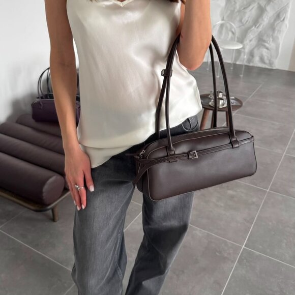 NOIR CLASSIQUE – Genuine Leather Shoulder Bag - Picture 11 of 16